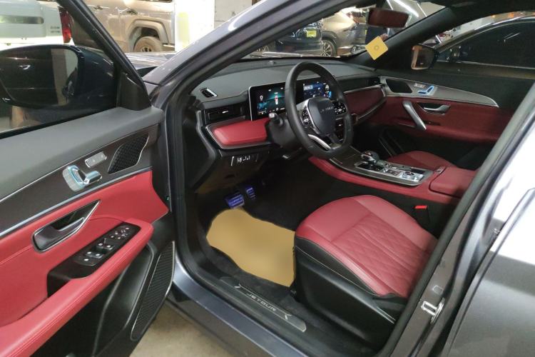 Used JETOUR X70 PLUS 2024 Champion Edition 1.5T DCT Champion MAX+ 5-seater
