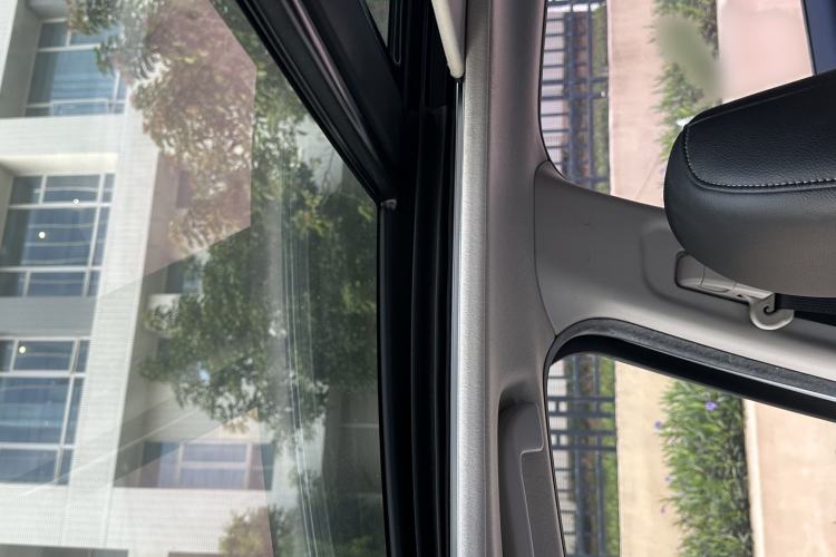 Used Honda Vezel 2020 1.5L CVT Pioneer Edition
