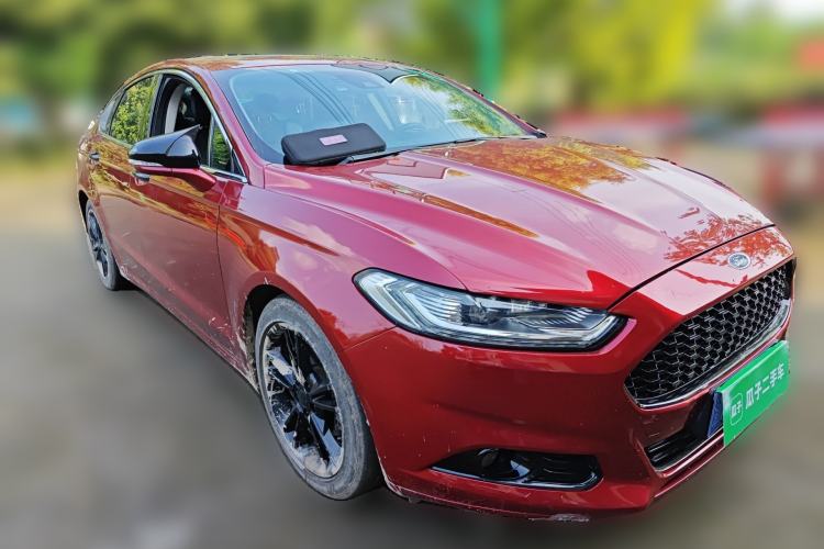 Used Ford Mondeo 2013 2.0L GTDi240 Luxury Sport Model Front Right 45 Deg