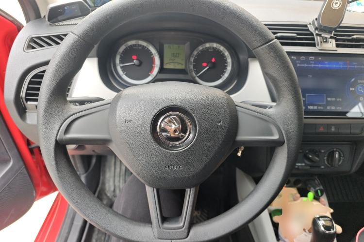 Used Skoda Fabia 2017 1.4L Automatic Car Enjoy Edition
