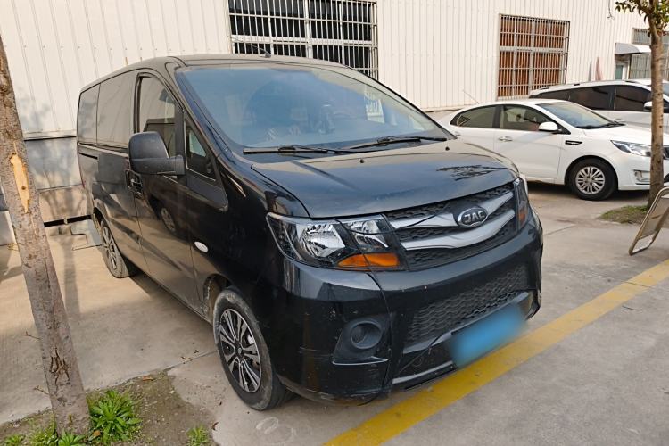 Used JAC Refine M3 2019 1.8L 5-Seater Express Edition Front Right 45 Deg