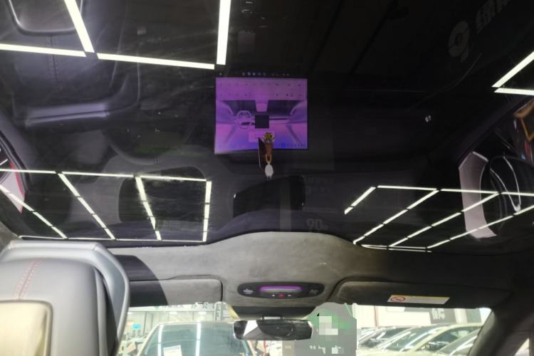 Used Xiaomi Auto SU7 2024 Four-Wheel Drive Ultra-Long Range Advanced Intelligent Driving Max Edition
