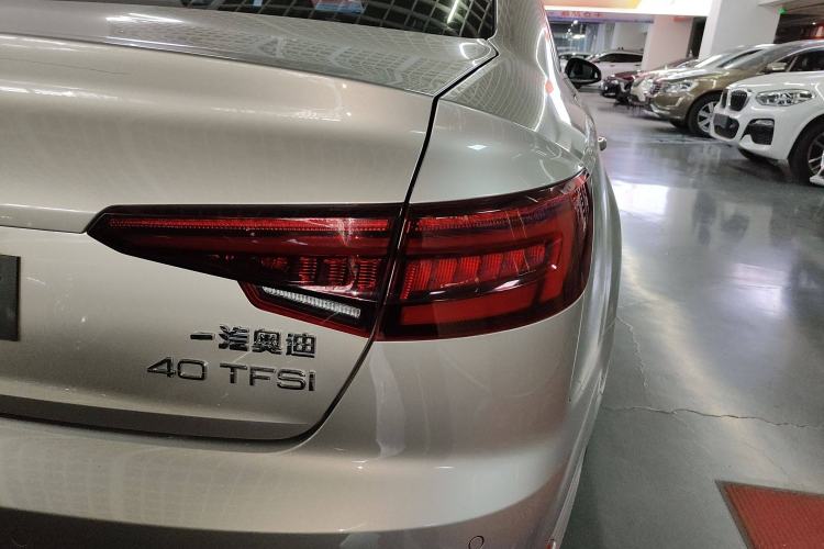 Used Audi A4L 2019 40 TFSI Fashion Version China V
