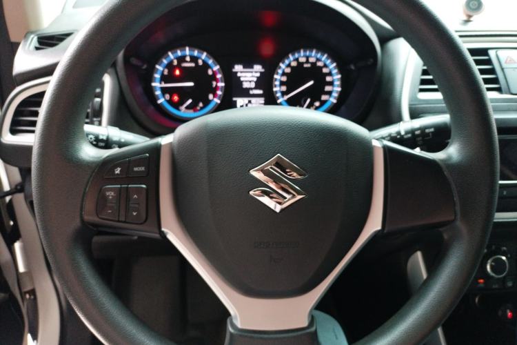 Used Suzuki S-Cross 2014 1.6L CVT Two-Wheel Drive Entry Model