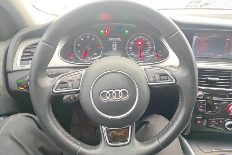 Used Audi A4L 2013 35 TFSI Automatic Standard Model