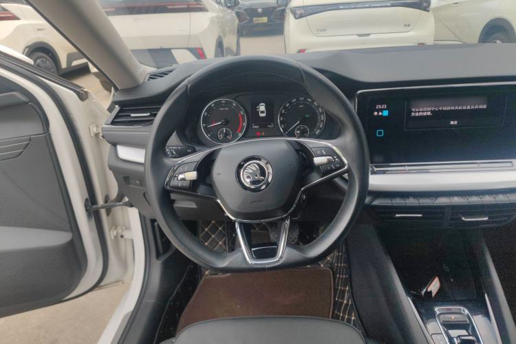 Used Skoda Octavia 2021 PRO TSI280 DSG Luxury Edition Steering Wheel