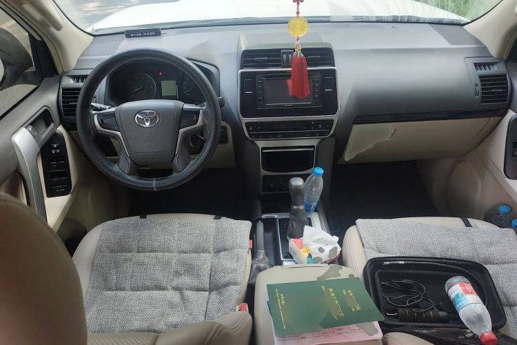 Used Toyota Prado 2019 2.7L TX-L Gasoline Parallel Import 7 Seats Center Console