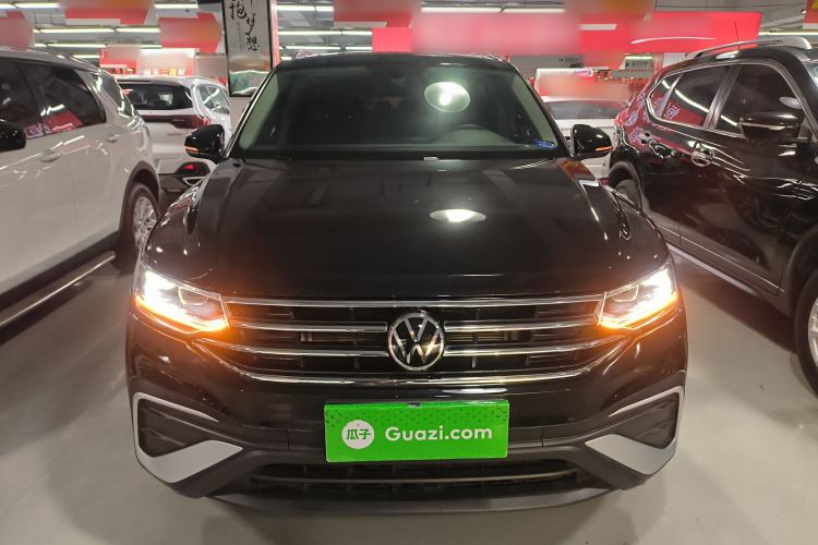 Used Volkswagen Tiguan L 2024 330TSI Automatic Two-Wheel Drive Smart Edition