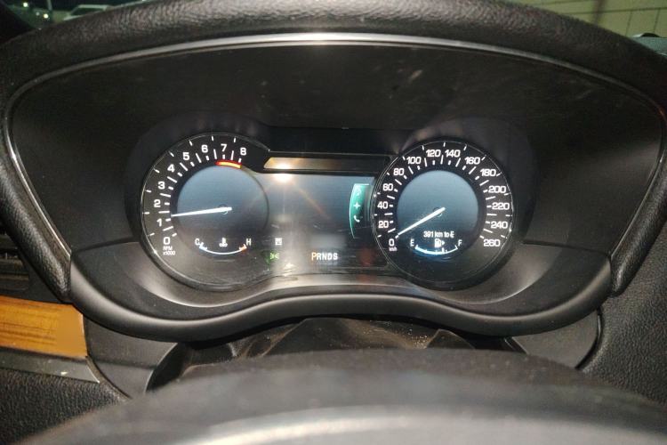 Used Lincoln MKC 2014 2.0T Two-Wheel-Drive Luxury Edition
