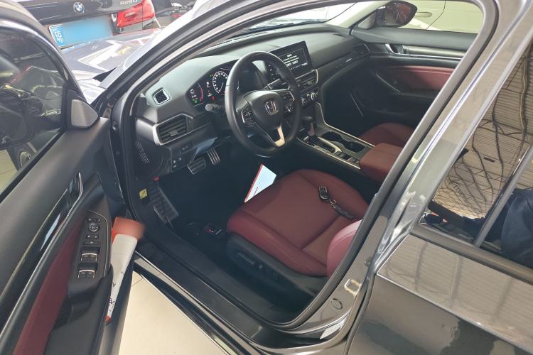 Used Honda Accord 2022 260TURBO Phantom Night · Prestige Edition
