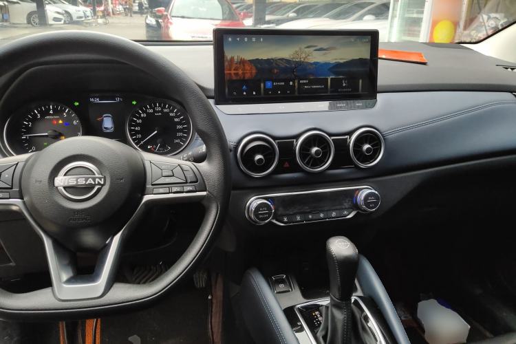 Used Nissan Qashqai 2025 Honor 2.0L CVT XV Genuine Edition