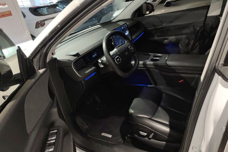 Used XPeng G6 2023 580 Long-Range Pro Left Front Seat