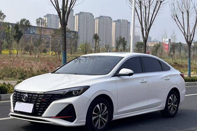 Used CHANGAN Eado 2023 Changan Edition PLUS Blue Whale NE 1.4T GDI DCT Prestige Version