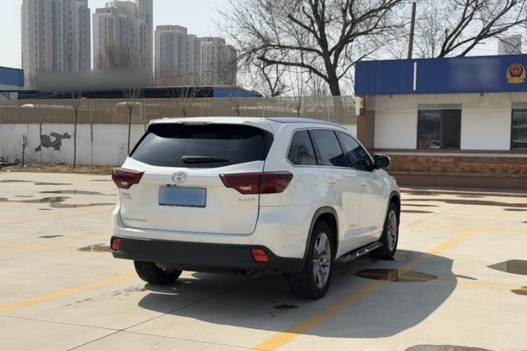 Used Toyota Highlander 2017 2.0T Four-Wheel Drive Luxury Edition 7 Seats
