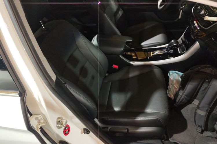 Used Honda Accord 2016 2.0L Elite Edition Right Front Seat