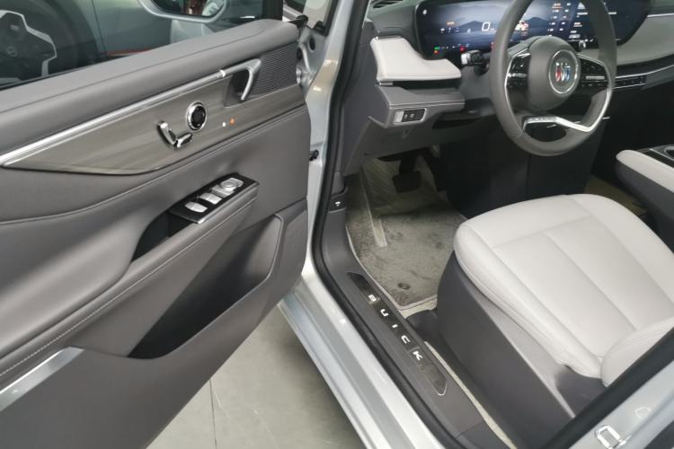 Used Buick GL8 2025 Lu Zun Smart Enjoyment Edition