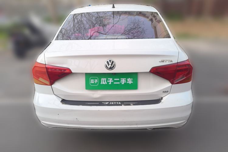 Used Volkswagen Jetta 2017 1.5L Manual Fashion Edition
