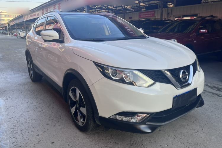 Used Nissan Qashqai 2016 2.0L CVT Luxury Edition
