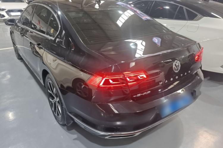 Used Volkswagen Magotan 2020 280TSI DSG Comfort Edition Exterior 2