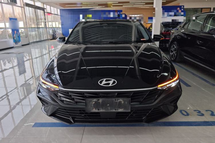 Used Hyundai Elantra 2023 1.5L CVT LUX Prestige Edition