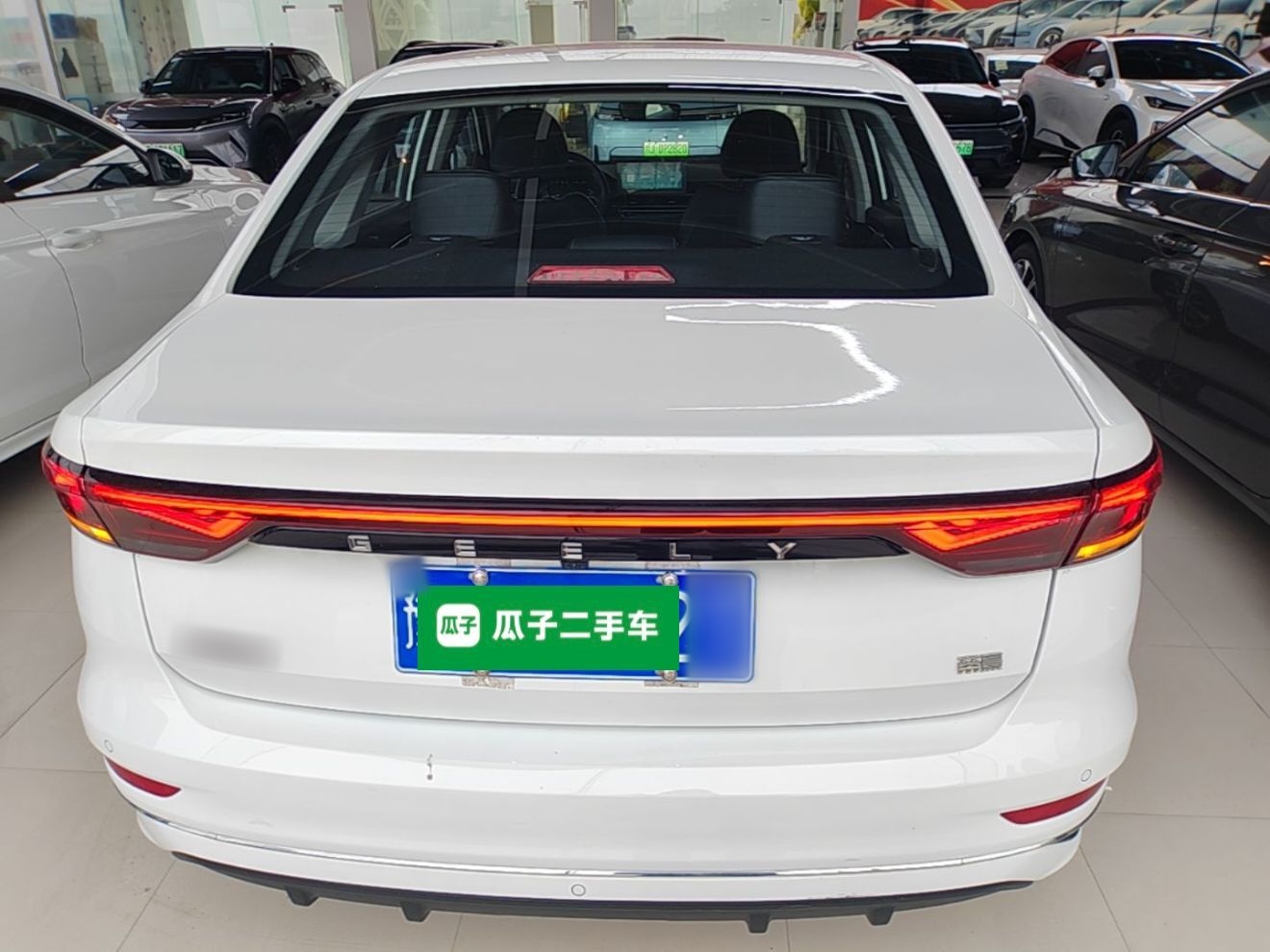 Geely Auto Emgrand 2022 4th Generation 1.5L CVT Luxury Model - Premium — снимка 5