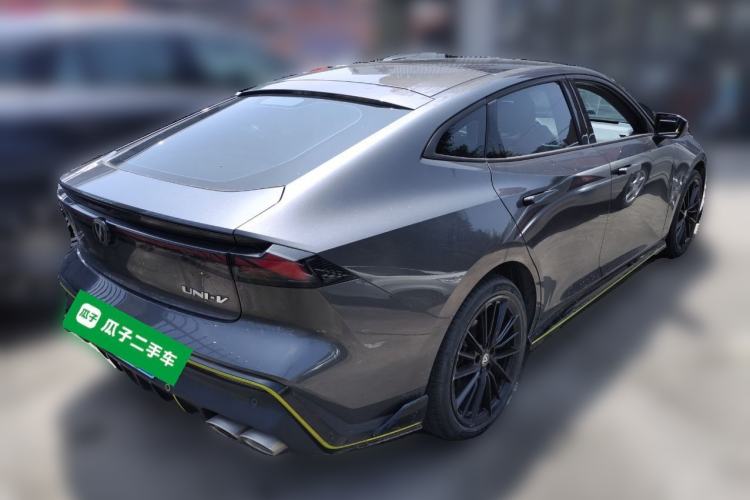 Used CHANGAN UNI-V 2022 1.5T Sport Edition
