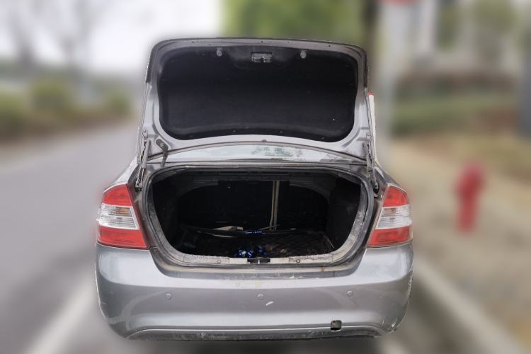 Used Ford Focus 2011 Sedan 1.8L Automatic Fashion Edition
