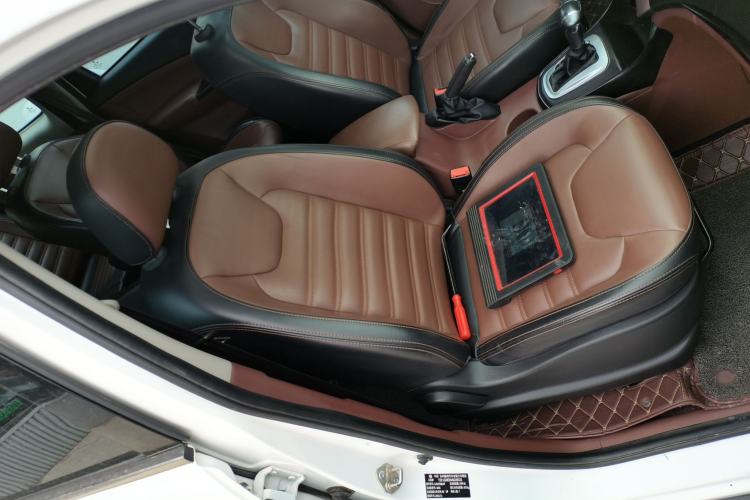 Used FORTHING SX6 2016 1.6L CVT Luxury Model Right Front Seat