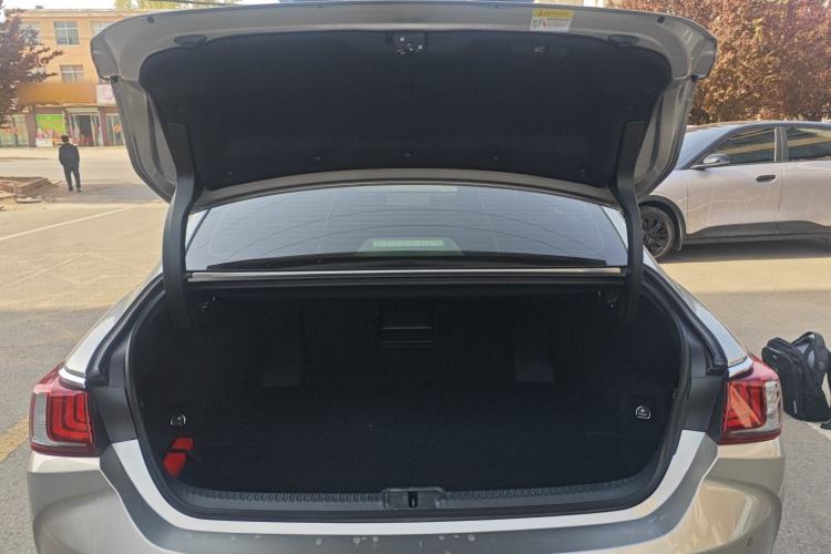 Used Lexus ES 2022 200 Luxury Edition
