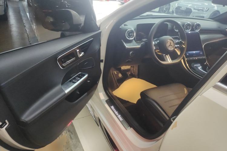 Used Mercedes-Benz C-Class 2025 Facelift C 260 L Sport Edition
