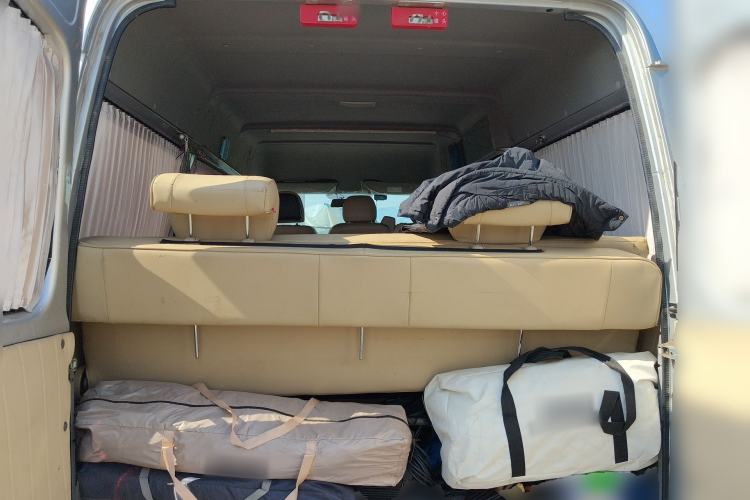 Used JMC Transit 2019 2.8T Commercial Version Short Wheelbase Mid-Roof 6-Seater China VI JX493