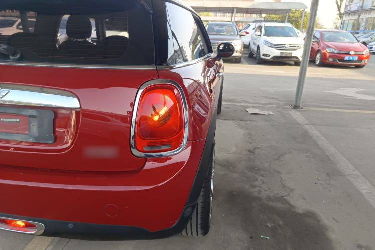 Used MINI 2014 1.5T COOPER Fun
