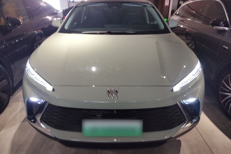 Used Buick E4 2023 Smart Edition Front