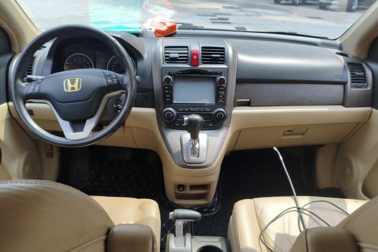 Used Honda CR-V 2007 2.4L automatic four-wheel drive Prestige Edition Center Console