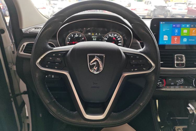 Used Baojun 730 2017 1.5T DCT Fashion Edition 7-Seater China V Emission Standard
