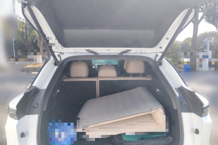 Used Li Auto Li Auto i6 2025 Model Two-Wheel-Drive Standard Type