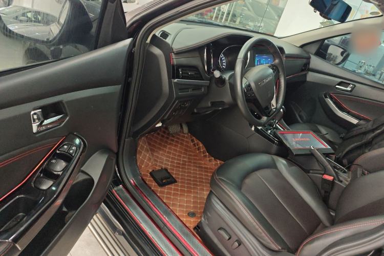 Used Venucia T70 2018 2.0L CVT Smart Enjoyment Version