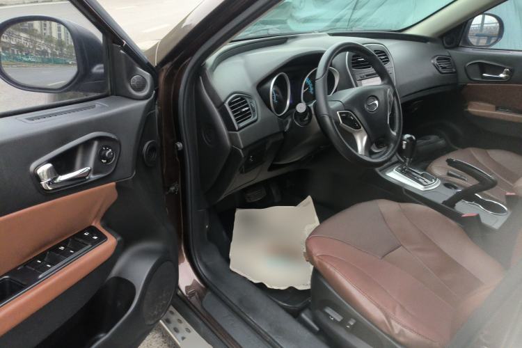 Used GAC Trumpchi GS5 2013 1.8T Automatic Two-Wheel Drive Luxury Edition
