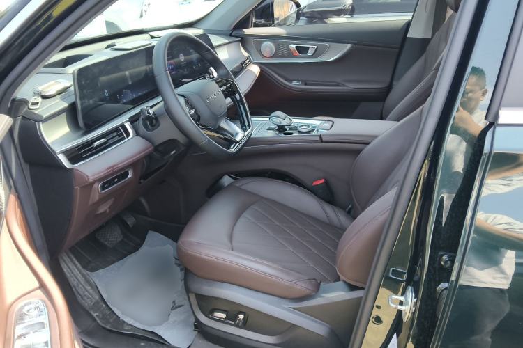 Used Chery Tiggo 8 PRO 2022 290T Two-Wheel Drive Haohan Edition 5 Seats Left Front Seat