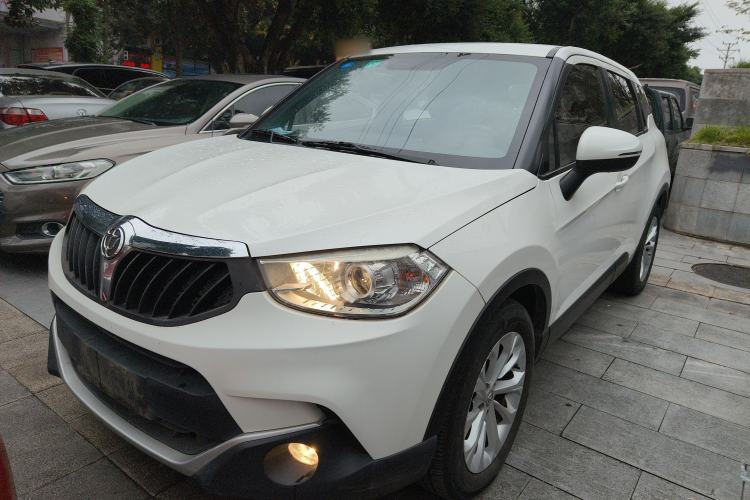 Used Brilliance V3 2015 1.5L Manual Elite Model
