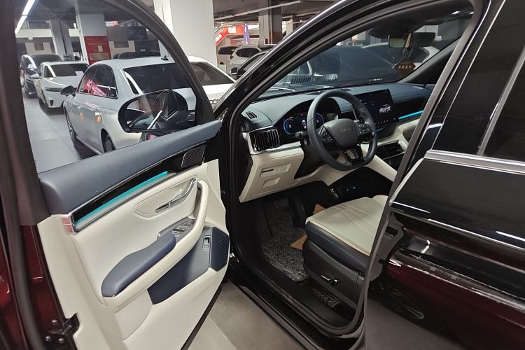 Used BYD Song PLUS New Energy 2023 Champion Edition EV 520KM Prestige Model
