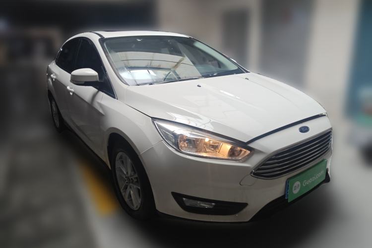 Used Ford Focus 2018 Sedan Classic 1.6L Automatic Trendy SmartDrive Edition Exterior 2