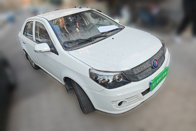 Used Geely Auto Diamond 2014 Sedan 1.5L Manual Entry-Level Model Front Right 45 Deg