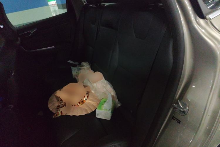 Used Volvo XC60 2015 T5 Smart Upgrade Model Left Rear Seat