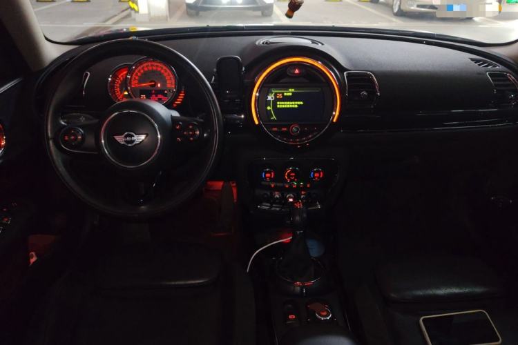 Used MINI Clubman 2016 Revised Version 1.5T COOPER Connoisseur Edition
