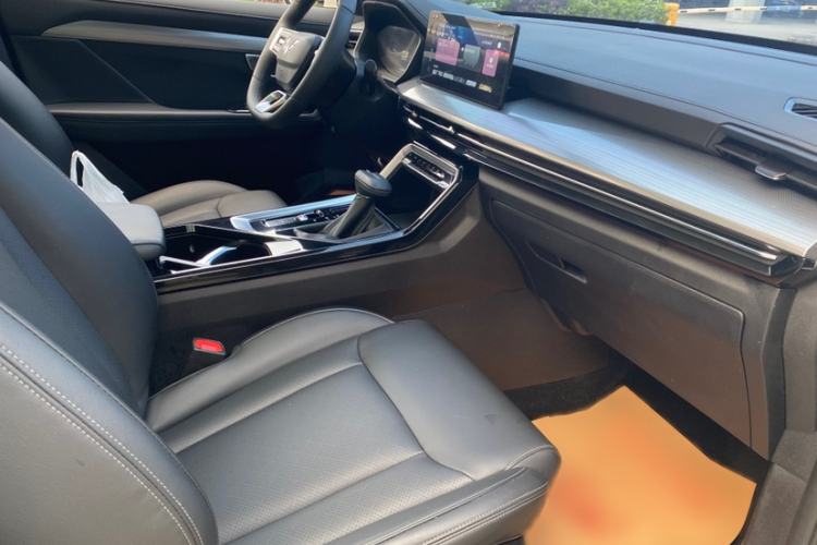 Used Wuling Asta 2021 1.5T CVT Star曜 Edition Interior 4