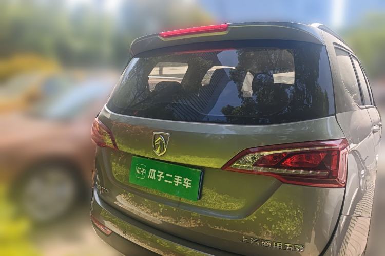 Used Baojun 730 2019 1.5L Manual Fashion Model 7-seater China VI Rear
