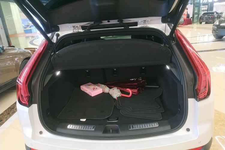 Used Cadillac XT4 2018 28T Two-Wheel Drive Leading Version