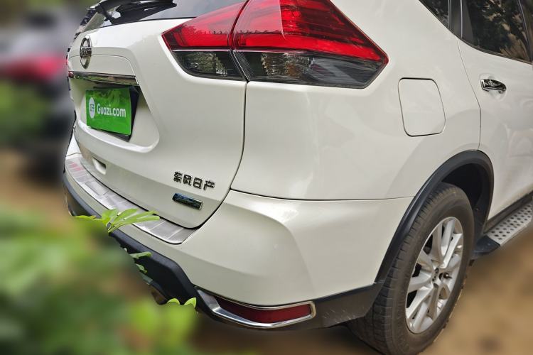 Used Nissan X-Trail 2017 2.0L CVT Smart Enjoyment Version 2WD Rear Right 45 Deg