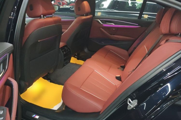Used BMW 5 Series 2023 530Li Leading Model M Sport Package Left Rear Seat